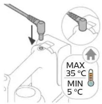 PHILIPS 9000 Series AquaTrio XW9465 - Assembling the Vacuum & Mop set-up - 4