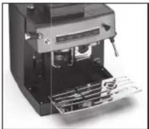 CUISINART Espresso Bar EM640E - Limpieza de la carcasa exterior/placa calefactora de tazas - 1