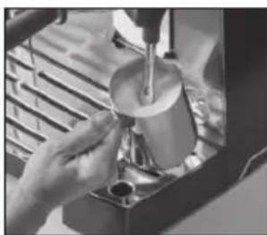 CUISINART Espresso Bar EM640E - Decalcification - 10