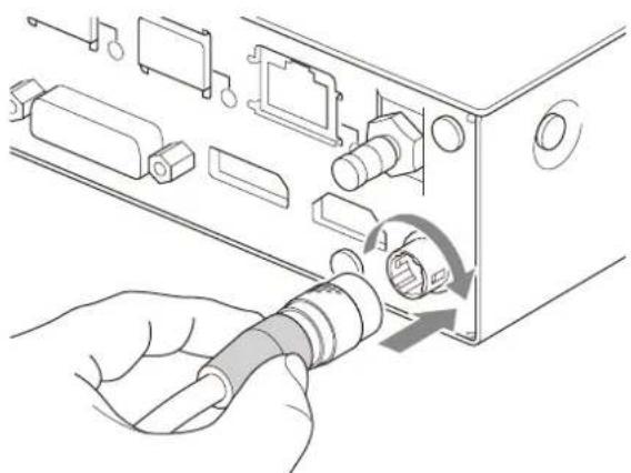SONY NU-IP3R - Raccordement du câble d'alimentation - 1