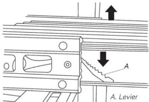 KITCHENAID KUWR324SSB - Retirer et replacer les porte-bouteilles: - 1