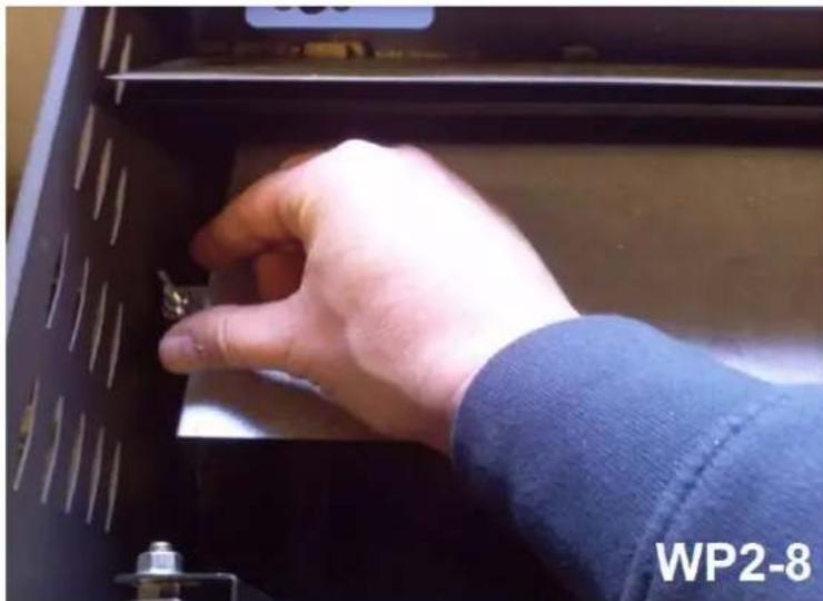 Wamsler WP 2-8 - Dismounting the anti-radiation screen - 1