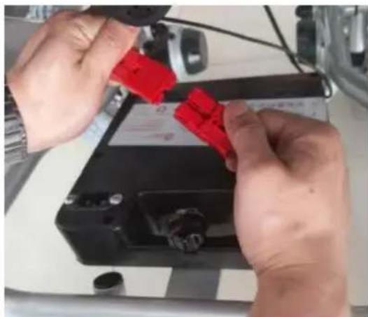 Vevor JRWD6010 - Install and Replace Battery - 1