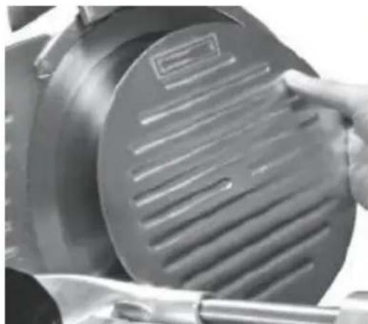 Vevor JK-250A - IMPORTANTE: NON LAVARE NESSUNA PARTE DI QUESTA AFFETTATRICE IN LAVASTOVIGLIE - 2
