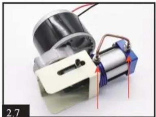 Vevor SS-PAC02B - Allentare le 2 viti del tubo di condensa. - 3