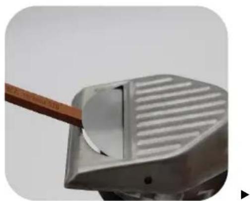 Vevor KS100B-1 - Sharpening the knife - 1