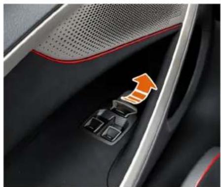 McLaren P16 (2025) - Avant de prendre le volant Ouverture et fermeture - 1