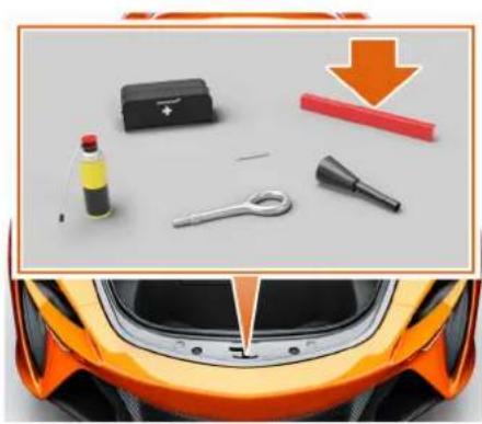McLaren P16 (2025) - Triangle de signalisation - 1