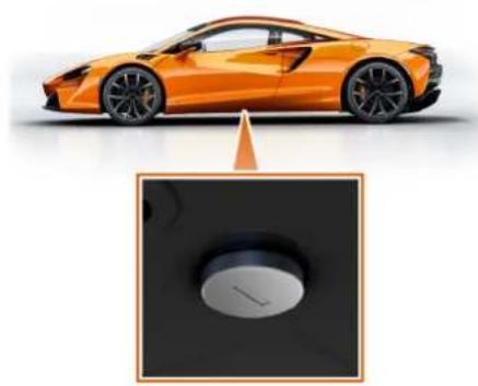 McLaren P16 (2025) - Ouverture du compartiment à bagages avant - batterie déchargée - 2