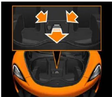 McLaren 600LT (2019) - Accès au boîtier à fusibles de la batterie - 1