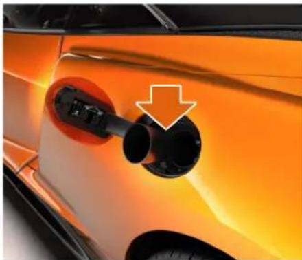 McLaren GT (2021) - 給油 - 1