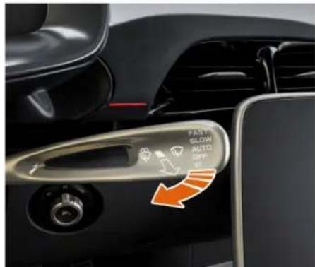 McLaren Artura (2023) - Avant de prendre le volant Lave-glace et essuie-glaces - 1