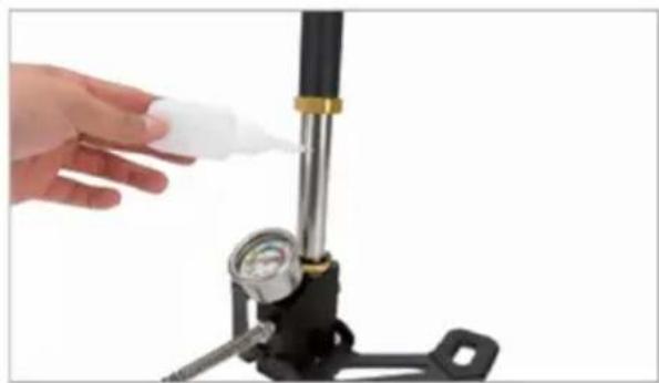 Vevor C300PLUS - Aggiungere olio lubricante - 2