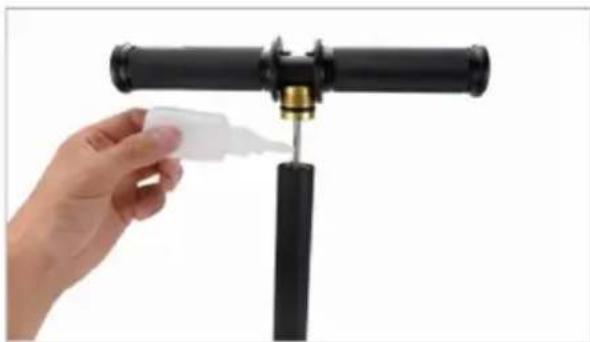 Vevor C300PLUS - Ajouter de l'huile de lubricification - 1