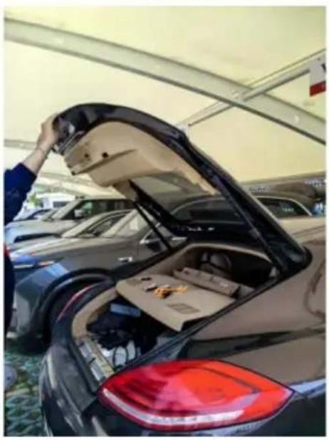 Vevor D5801 - Fasi di installazione del portellone posteriore elettrico (Porsche Panamera per esempio) - 7