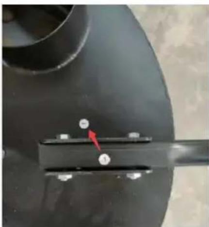 Vevor TM-50 - • ASSEMBLY AND USE - 4