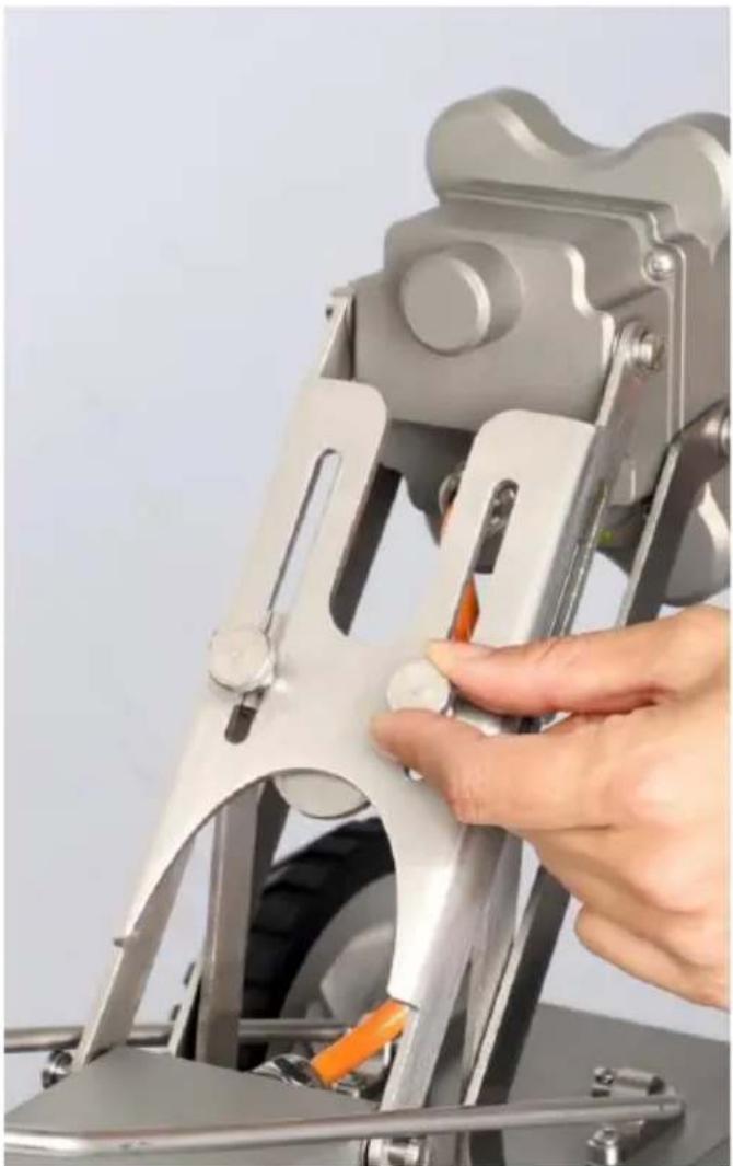 Vevor WR030-60 - Front camera lifting: - 1