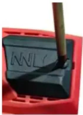 Vevor Z1Z-CF-9135 - NOTE: Please remove the plug before maintenance. - 1