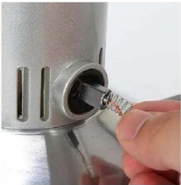 Vevor HC-500Y - HOW TO REPLACE CARBON BRUSHES - 7