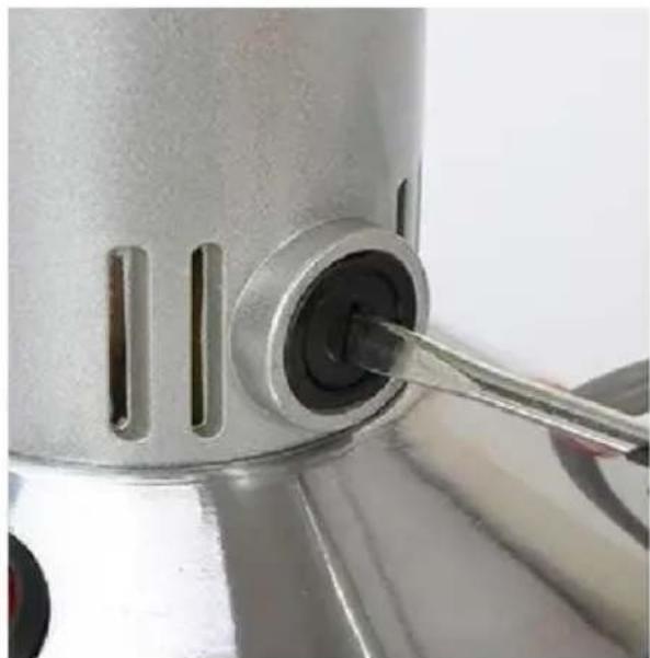 Vevor HC-500Y - HOW TO REPLACE CARBON BRUSHES - 6