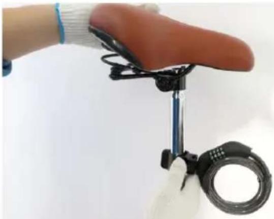 Vevor SCB722 - Step 5: Cable Lock and Saddle Installation - 1