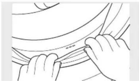 MIDEA MLHW52S7AWW - Cleaning the Door Gasket - 2