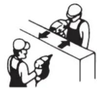 DEWALT DDF2120400 - När de skjuts in i material kan spik splittras i många delar och orsaka allvarlig personskada. - 1