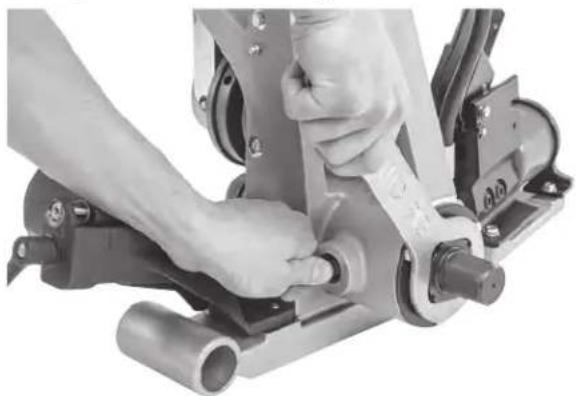 RIDGID 918-4 - Wechseln der Antriebswelle - 1