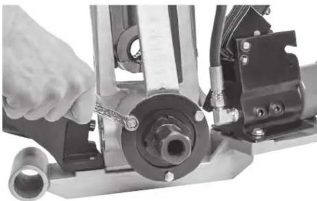 RIDGID 918-4 - Wechseln der Antriebsrolle (zweiteilige Antriebswellen) - 2