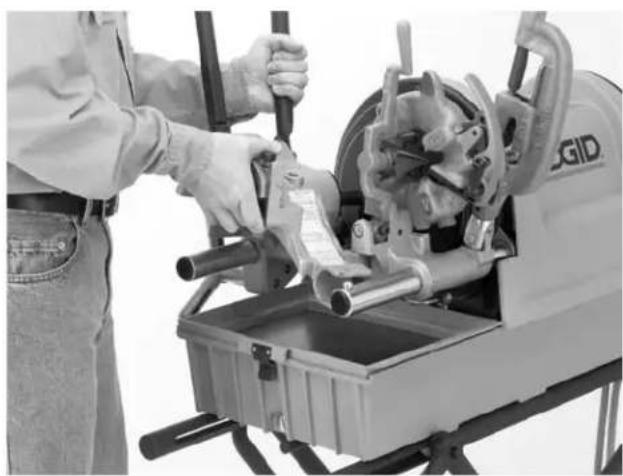 RIDGID 916 - Installing on 535A, 535M, 1822-I or 300 Compact Threading Machines Mounted on 100, 150 or 200 Stands - 1