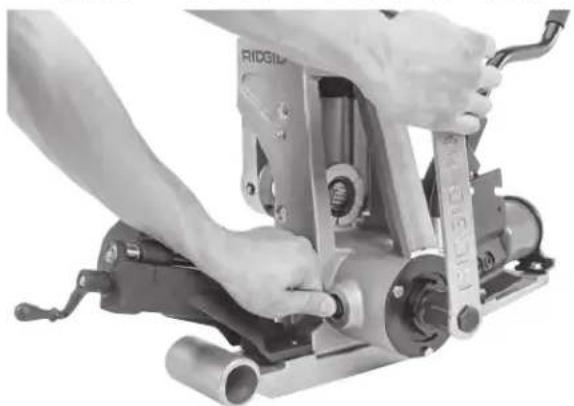 RIDGID 918-1 - Changing Drive Roll (Two-Piece Drive Shafts) - 1