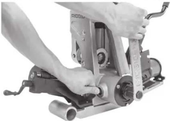 RIDGID 918-5 - Changing Drive Roll (Two-Piece Drive Shafts) - 1