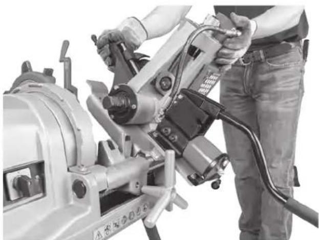 RIDGID 918-5 - Installation der 918 an den Gewinde- schneid maschinen 300 Kompakt/1233 - 2