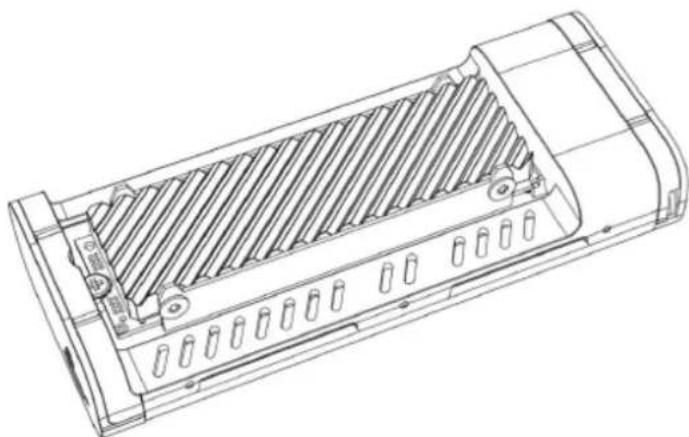 Lindy 43394 - Instalación del disipador de calor de aluminio - 4