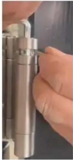 Vevor SS-door2-NA-6 - Step4: Adjusting hinge. - 3