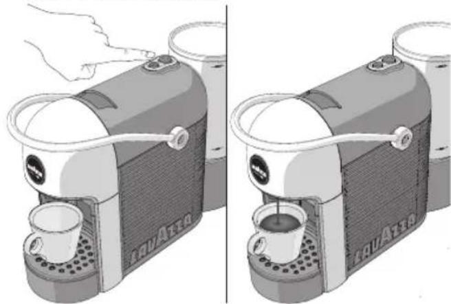 Lavazza A Modo Mio Jolie Plus Evo - PREPARACAO DE CAFÉ - 4