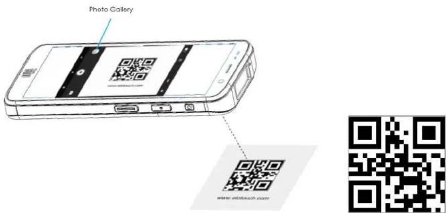 ELO E446755 - Scanner un code QR avec la caméra intégrée - 2