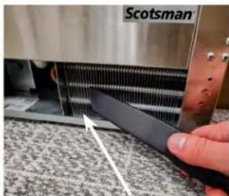 Scotsman DRC033 - Cómo limpiar el condensador. - 1