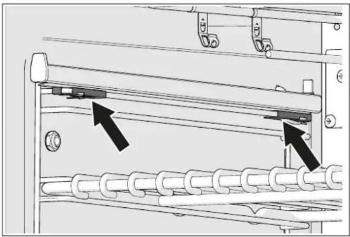 BERTAZZONI MASCH94I1EXT - FITTING AND REMOVING THE TELESCOPIC RUNNERS - 1