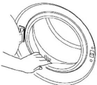 BEKO BM3WFT3841B1 - Nettoyage de la porte de chargement et du tambour - 2