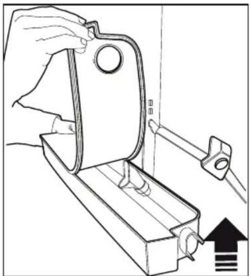 BEKO RCHE430K20DS - Cleaning the water tank - 5