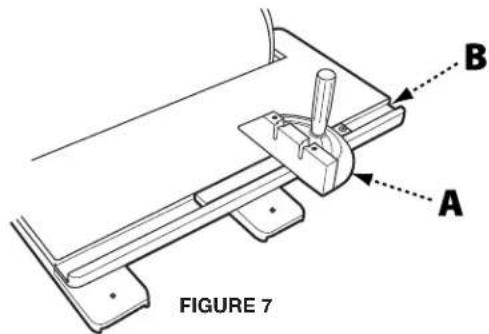 DELTA 31‑140 - PRECAUCIÓN: Asegúrese de que la máquina esté desconectada del suministro de energía antes de realizar los ajustes. - 1