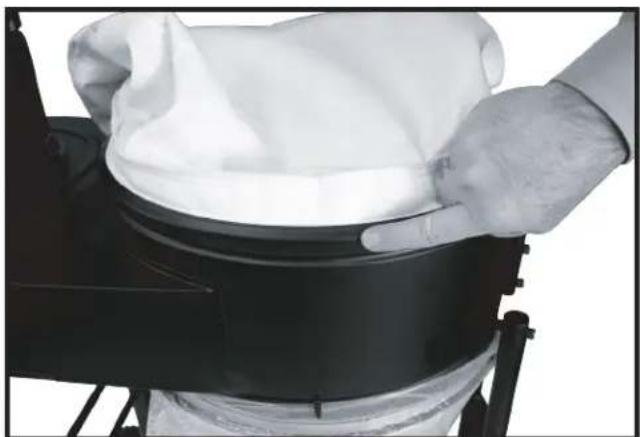 DELTA 50-723 T2 - USANDO UNA ABRAZADERA METÁLICA PARA LAS BOLSAS - 1