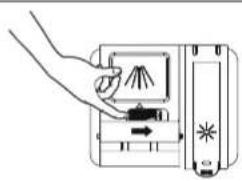 SAMSUNG DW60M5050BB/EN - Remplissage du réservoir de produit de lavage - 2