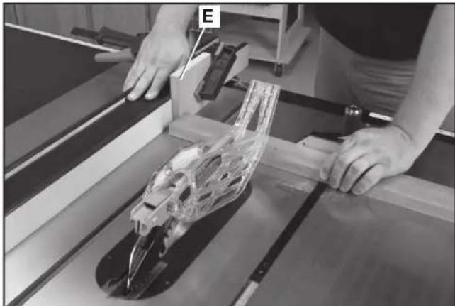 DELTA UNISAW 36‑L536 - TRONÇONNAGE EN BISEAU - 2