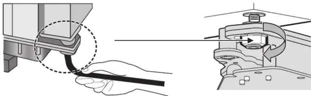 SKS SKSSB4202S - How to adjust the height of the refrigerator and freezer door - 5