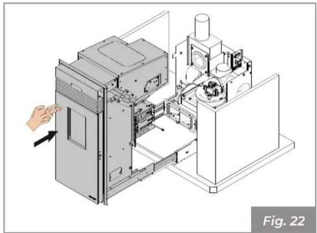 Palazzetti Ecofire KPE8 - Installazione generatore sul piano di un caminetto - 6