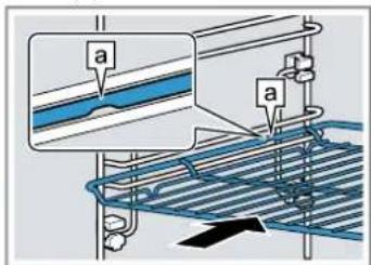 BOSCH CMG976KB1F - Insérer les accessoires dans le compartiment de cuisson - 1