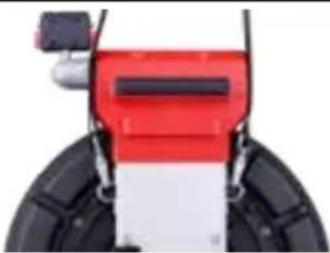 MILWAUKEE M18 2970-20 - Instalación de la correa de hombros – Tiralíneas de inspección de tuberías flexibles de 30.5 m (100') - 4