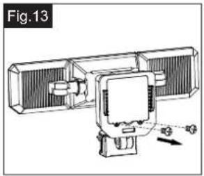 Vaxcel T0723 - Using the Alkaline Batteries and Replacing the Rechargeable Battery - 1